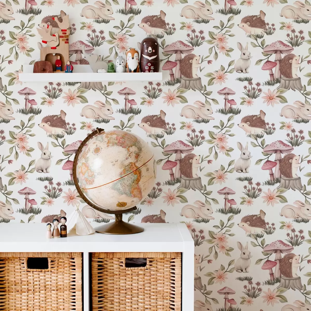 Papel de parede Ouriços e coelhos sobre fundo branco com flores delicadas e cogumelos a00111v2