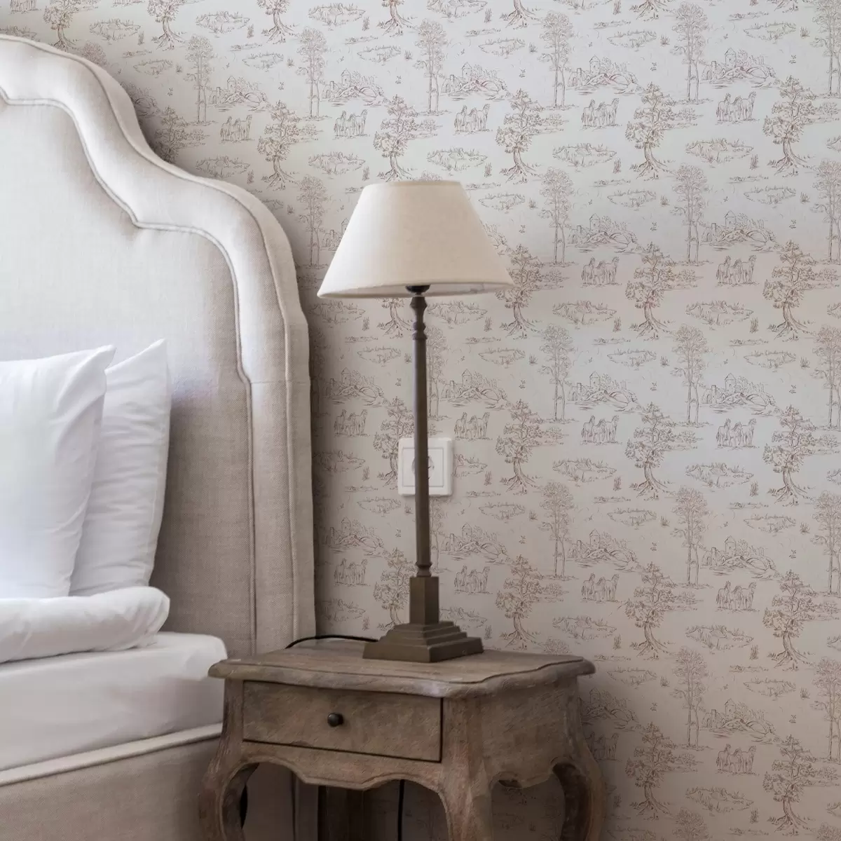 Papel de parede Paisagem rural com castelo e cavalos a00133