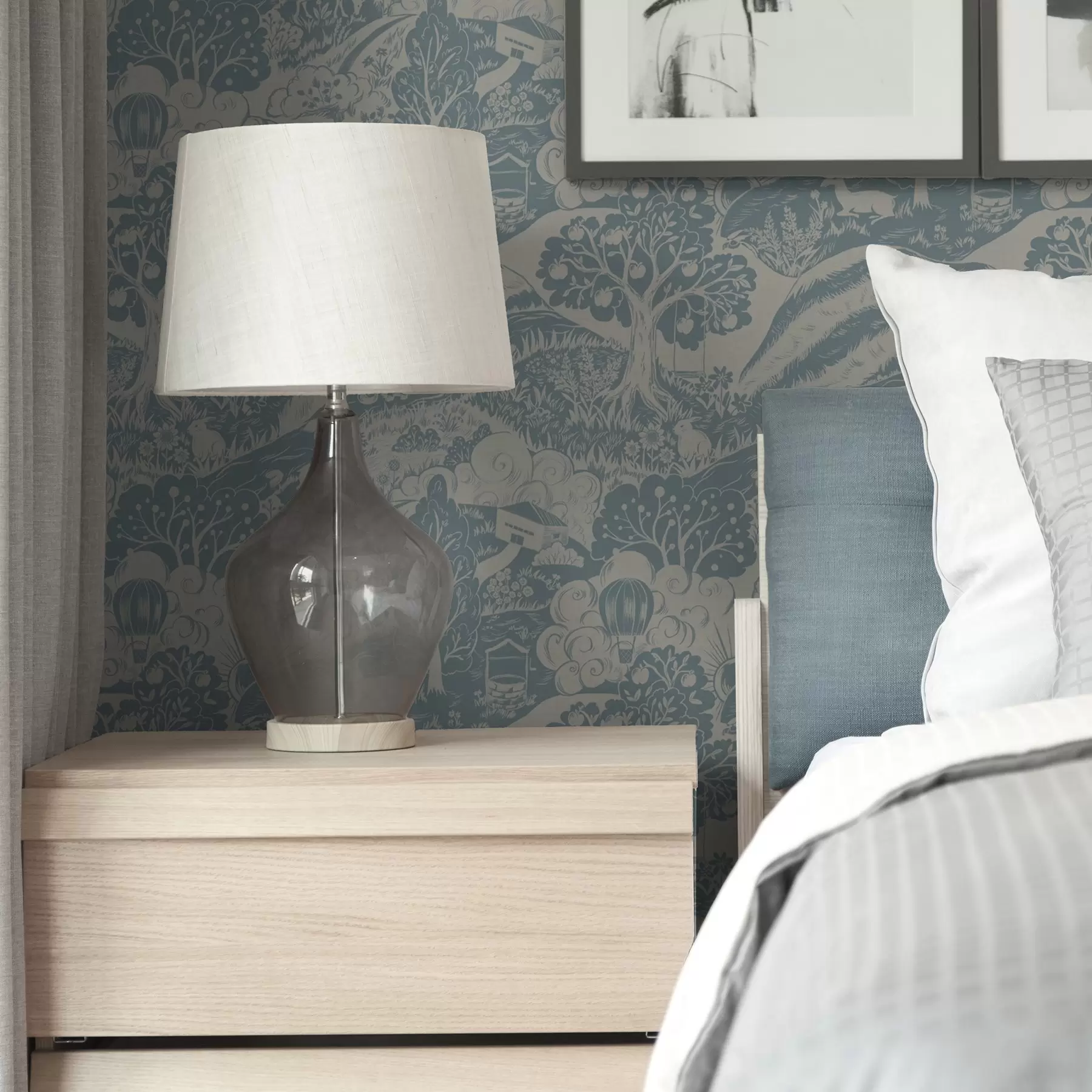 murais de parede Floresta de fadas com animais ao estilo de uma ilustração infantil a00172