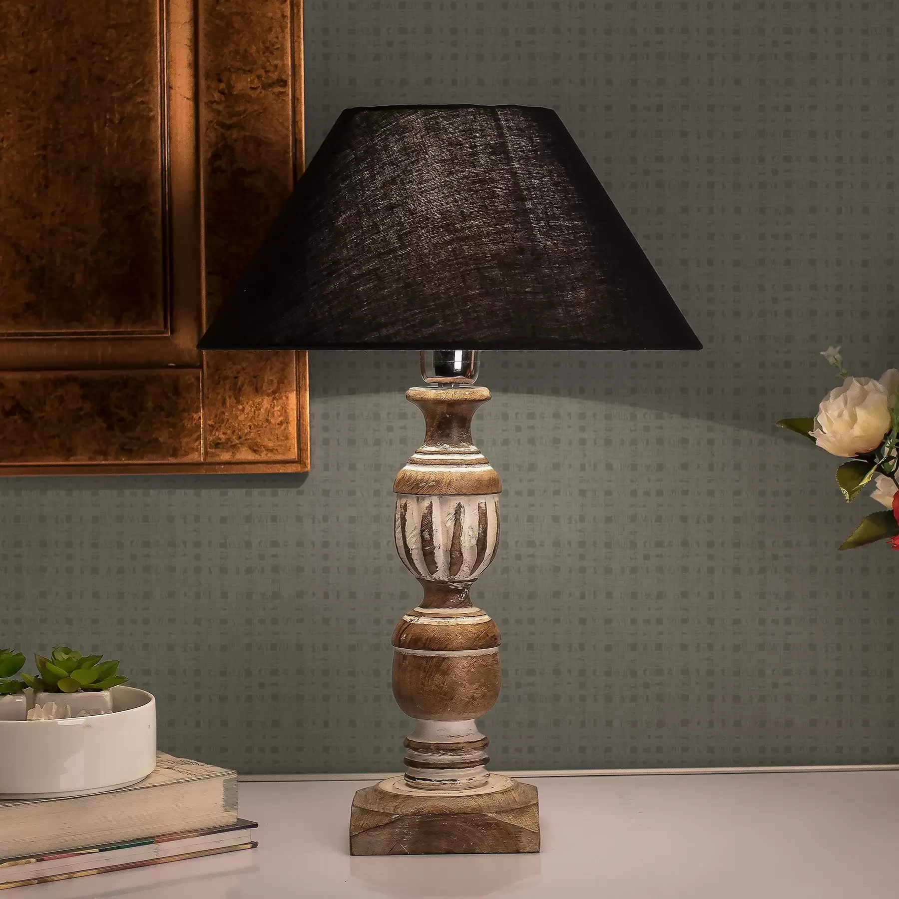 murais de parede Pequena gaiola verde, fundo texturado em estilo retro a00234