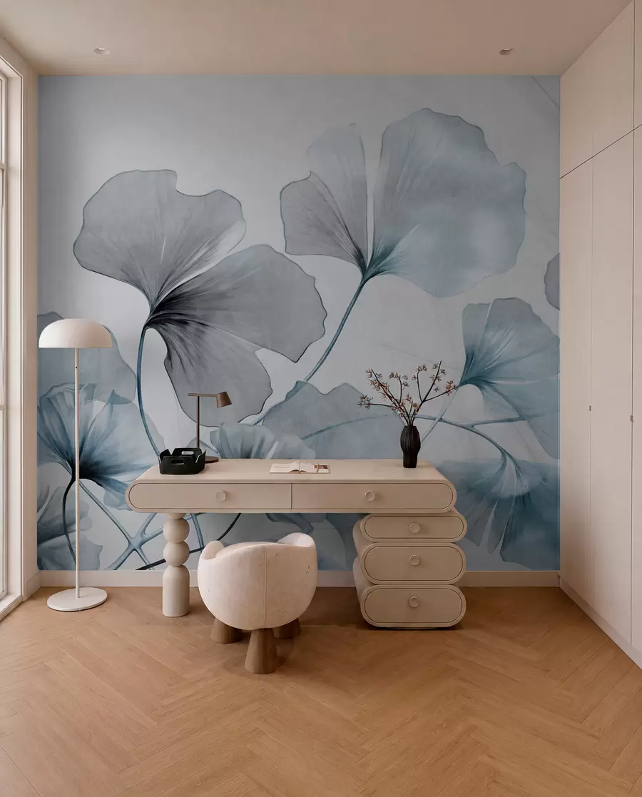 murais de parede Folhas de Ginkgo biloba em tons suaves de azul e cinzento, efeito de aguarela com textura delicada, fundo claro w09215v1