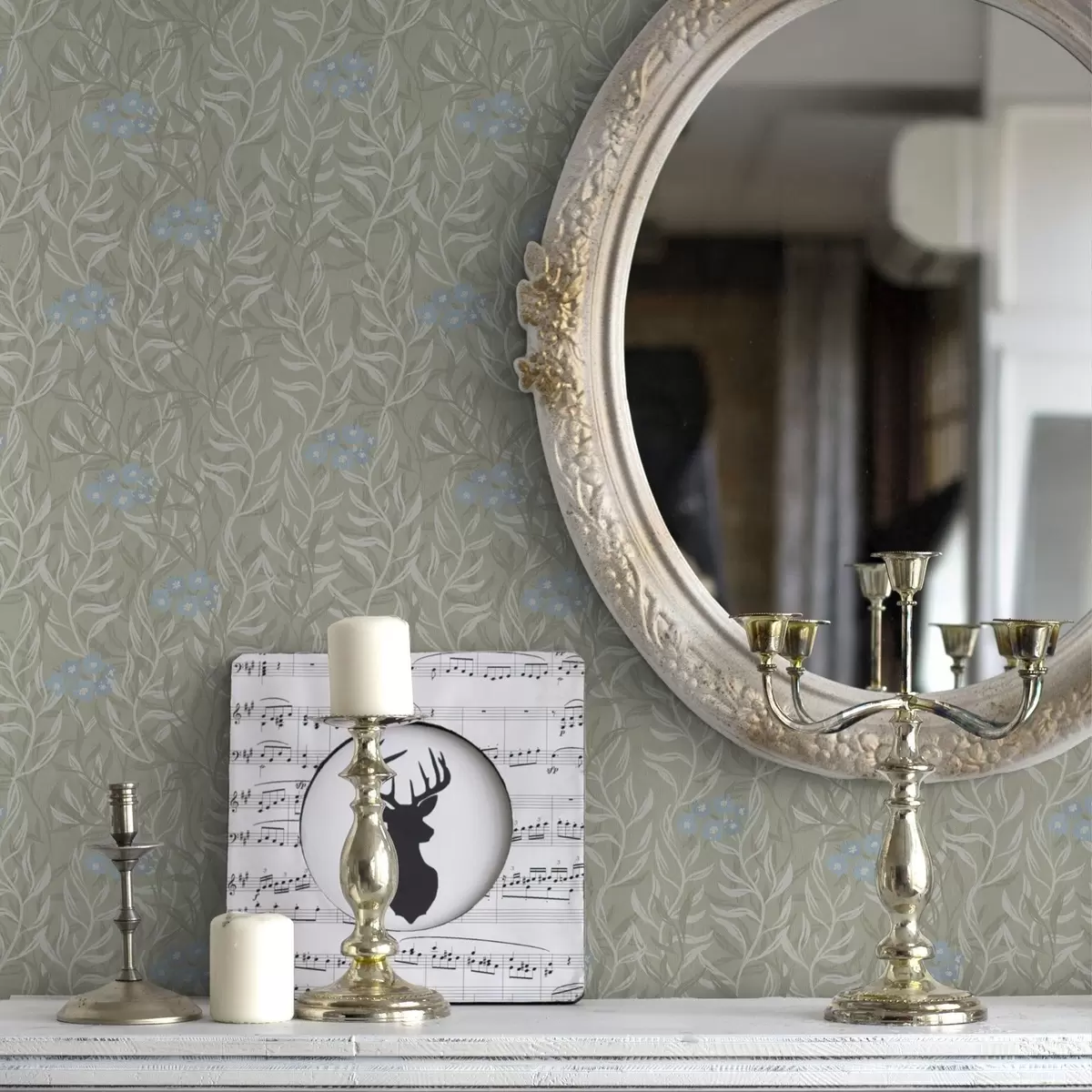 Papel de parede Fundo verde com ramos brancos e flores azuis a00268v1