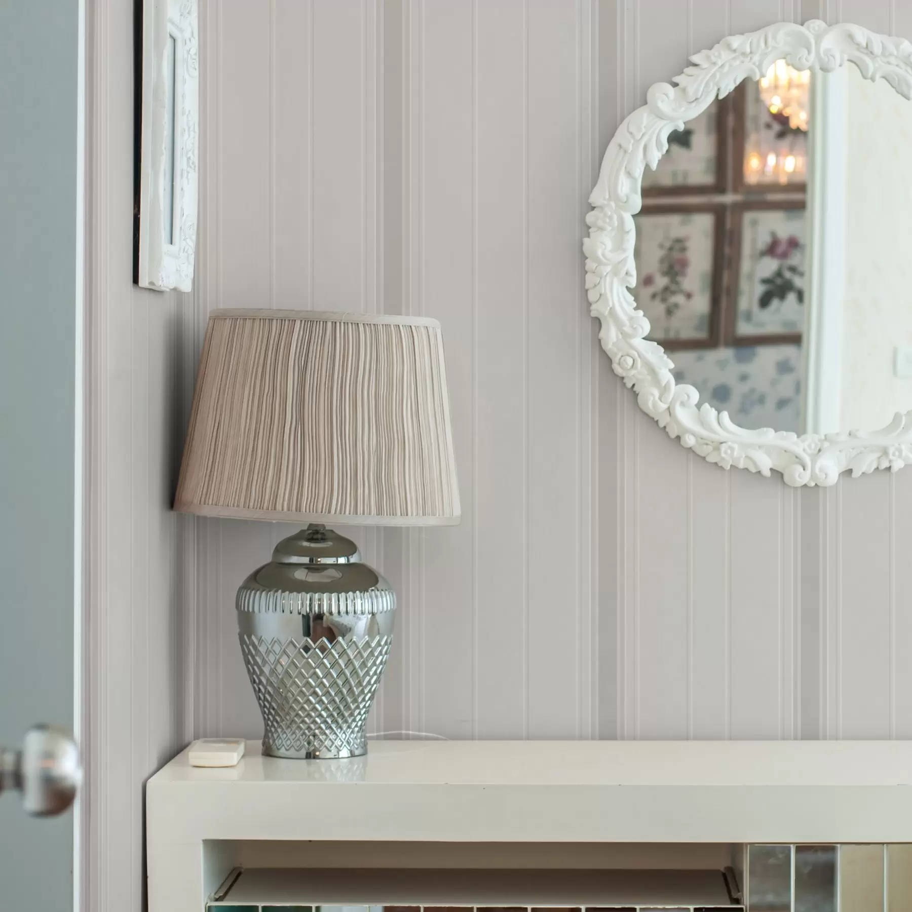 murais de parede Fundo bege com riscas finas e médias cinzento-brancas a00559