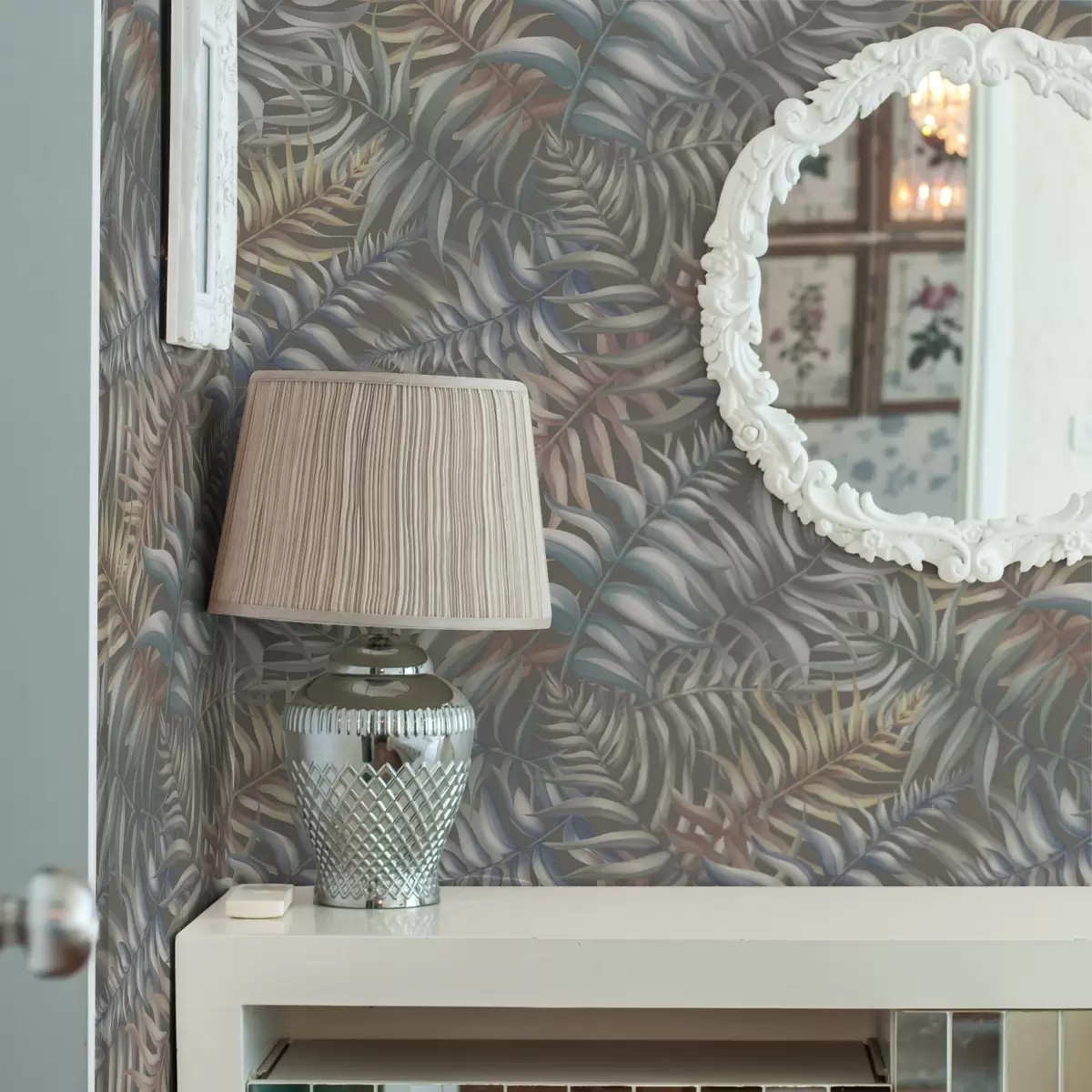 Papel de parede Folhas de palmeira em camadas em tons suaves a00789