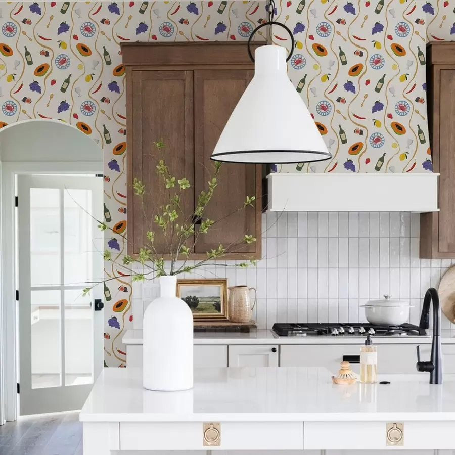 murais de parede Garrafas, papaia, limões e especiarias sobre um fundo claro a00802