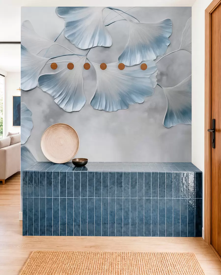 murais de parede Folhas de ginkgo biloba com bordas azuis num ramo, fundo cinzento texturizado, design elegante e minimalista w09472v1