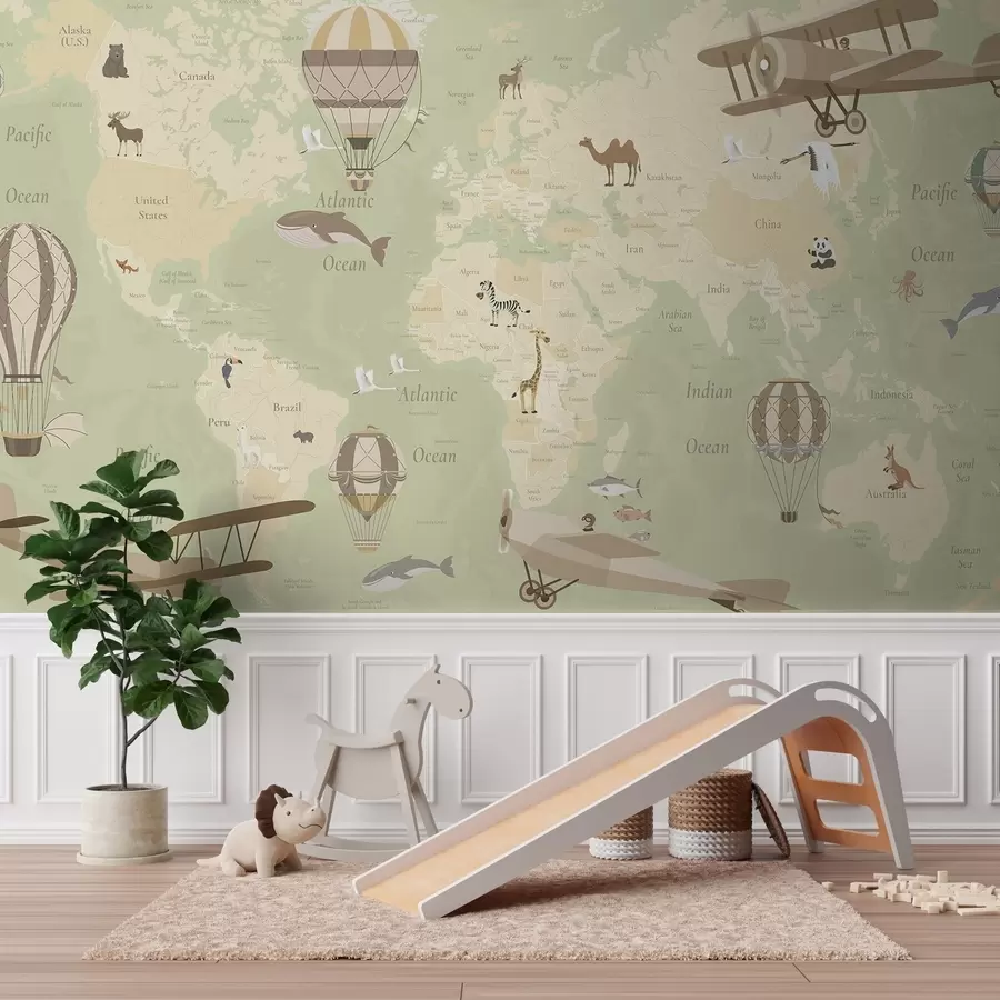 murais de parede Mapa-múndi infantil com animais, aviões e balões de ar quente. Em inglês. Cor verde. c00003env2