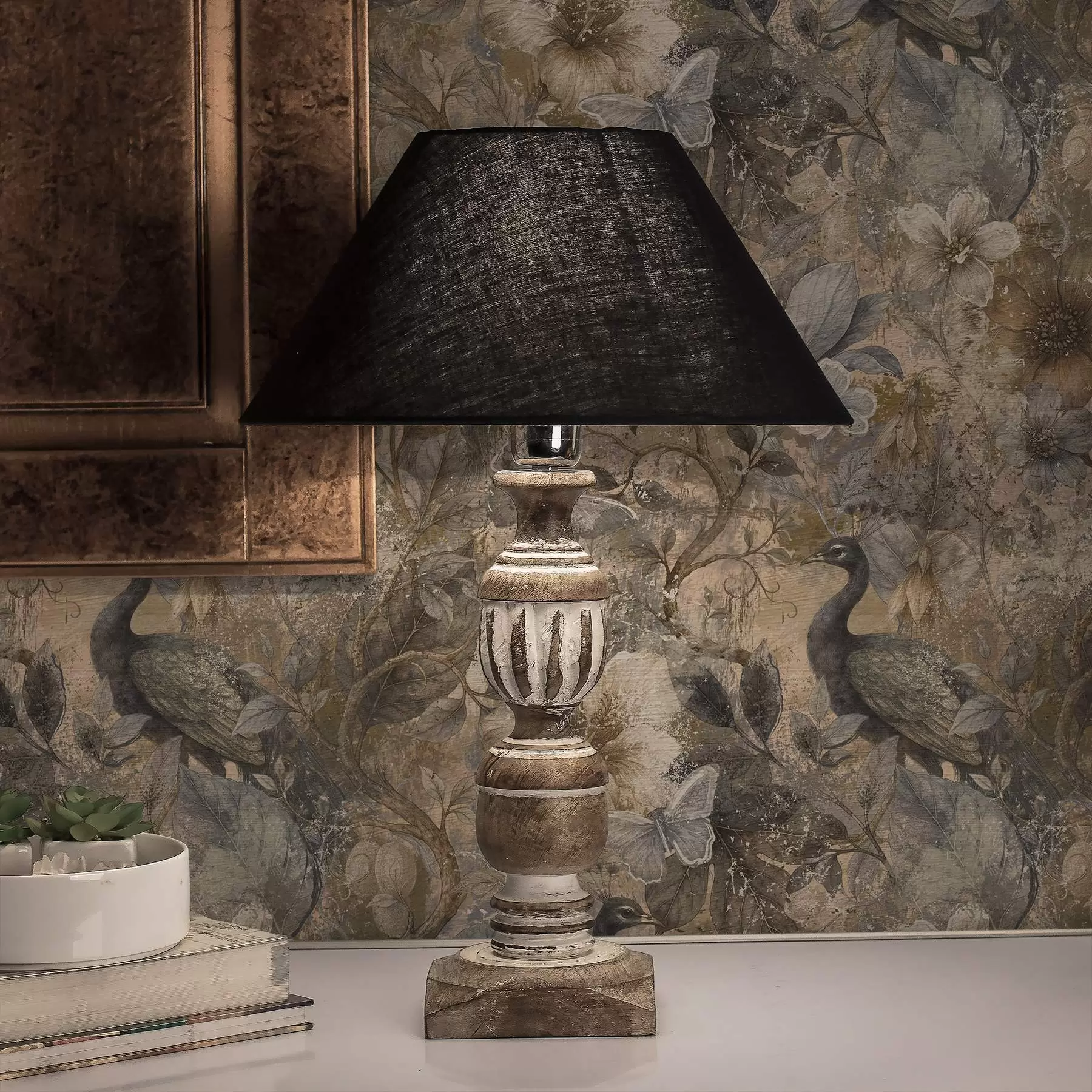 murais de parede Colagem floral envelhecida com pavões e borboletas a00897