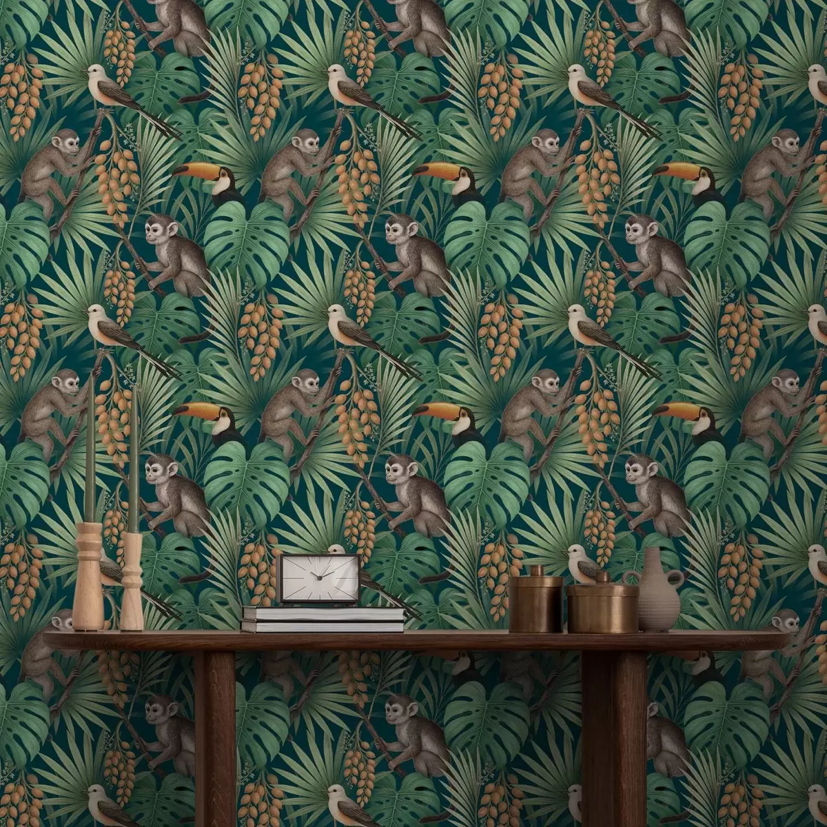 Papel de parede Macacos e pássaros tropicais na densa folhagem da selva a01037