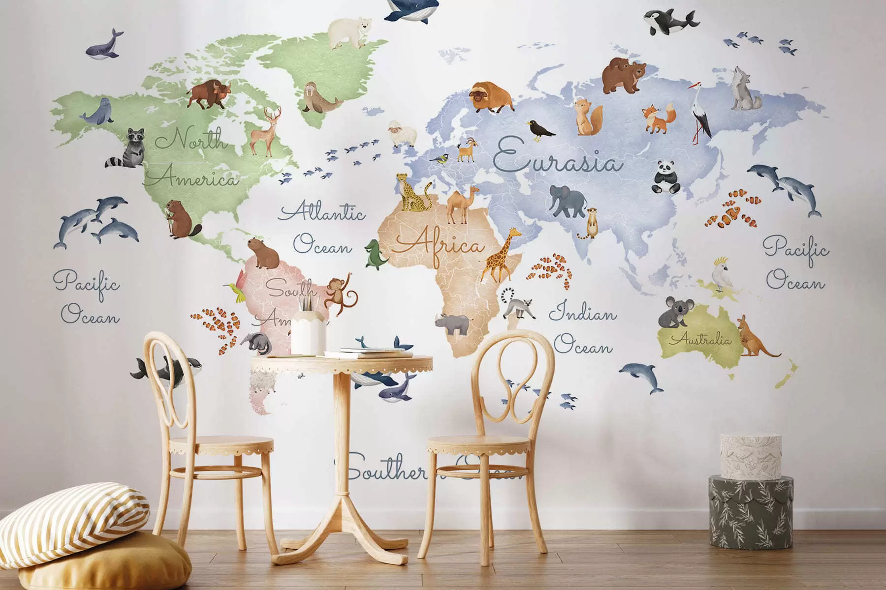 murais de parede Um mapa a cores em estilo aquarela com animais. Legendas em inglês c00012en